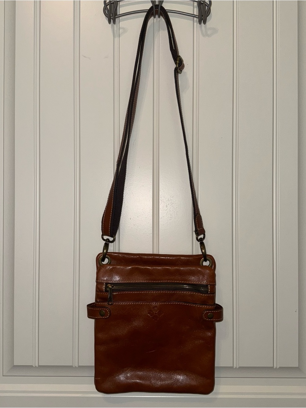 Patricia Nash distressed vintage leather Francesca crossbody bag
